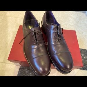 Men’s Salvatore Ferragamo Pueblo Dress Shoes size 10.5 D
